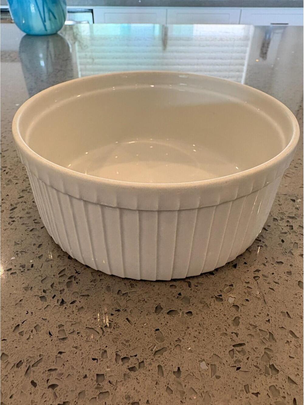 Pillivuyt France White Porcelain Ribbed Soufflé Dish - 6.5" Round Baking Cassero